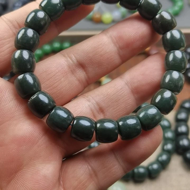 和田玉未镶嵌手链