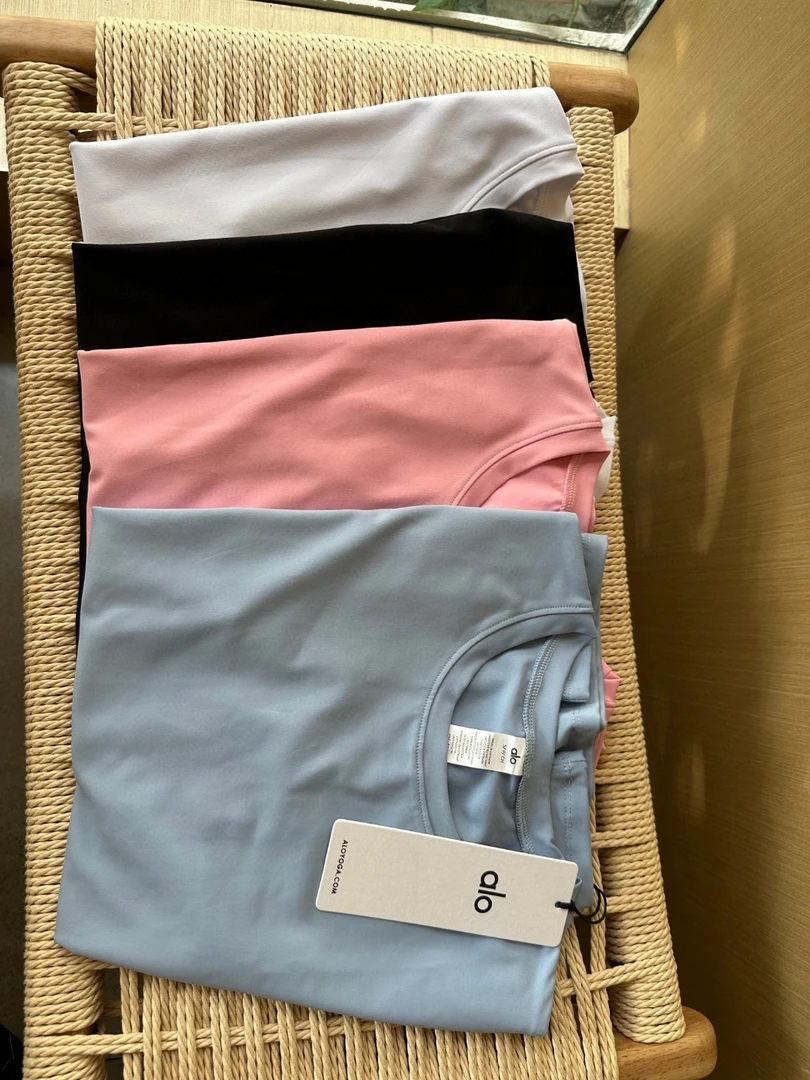 泰国专柜版！修身短袖！对版款来了alo纯色