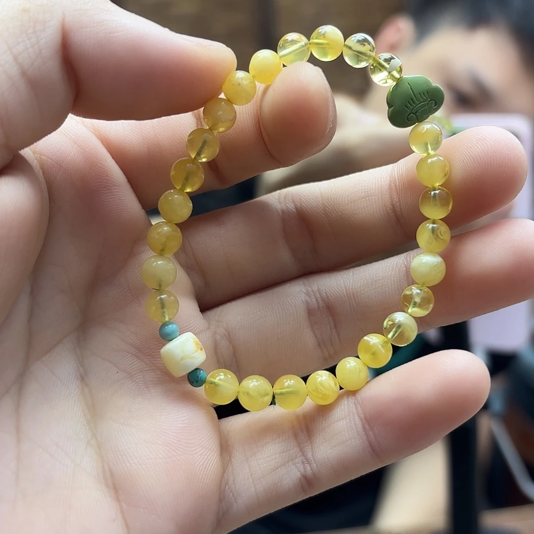 琥珀未镶嵌裸石手串