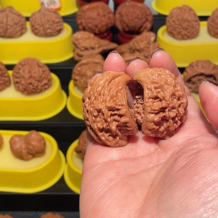 龙***龙木质文玩麻核桃蛇头