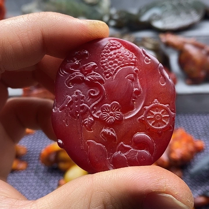 未镶嵌蛇纹石玉颈饰