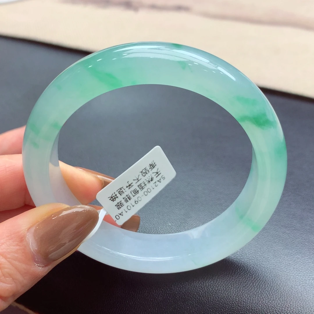 翡翠手镯未镶嵌缅甸翡翠手镯