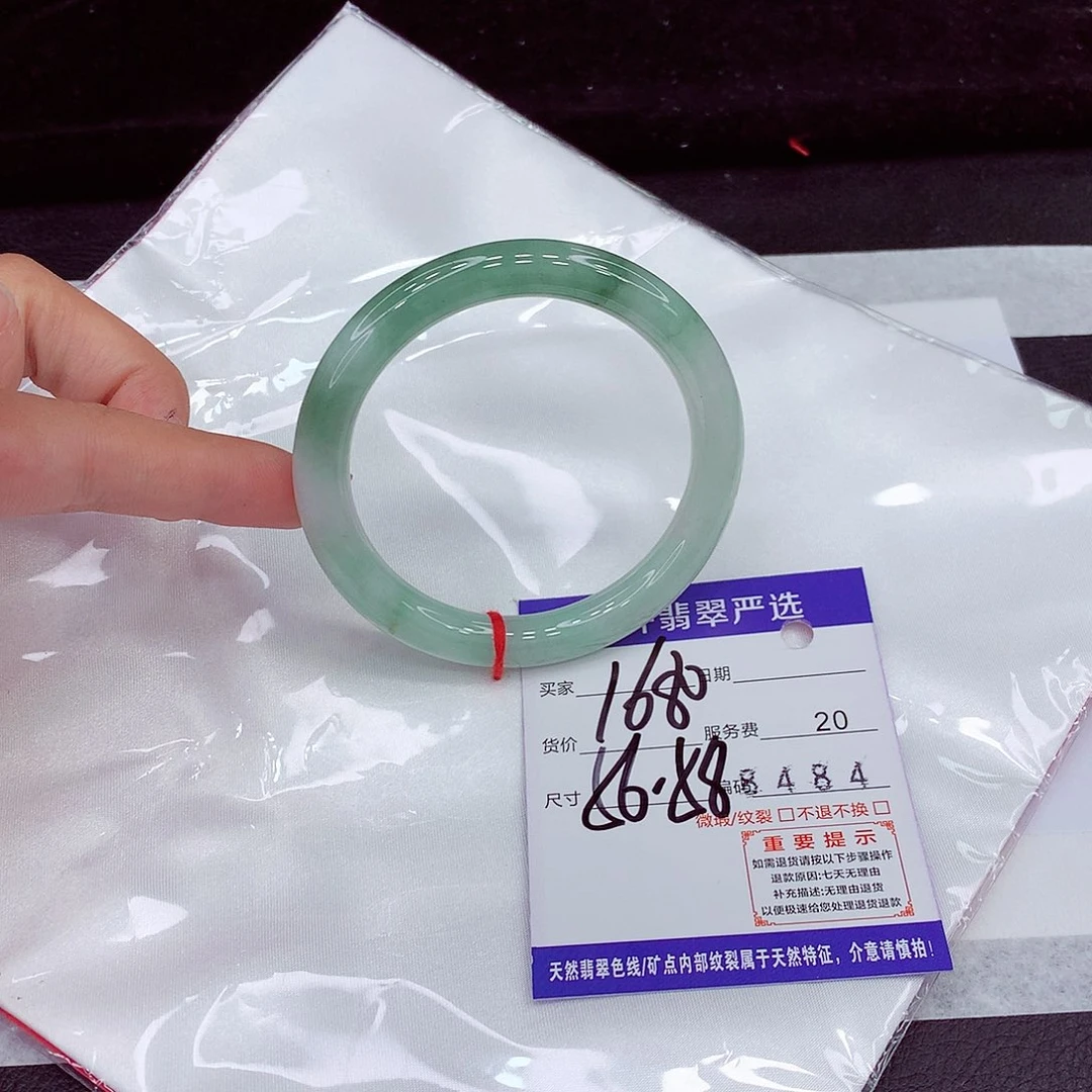 翡翠未镶嵌手镯56