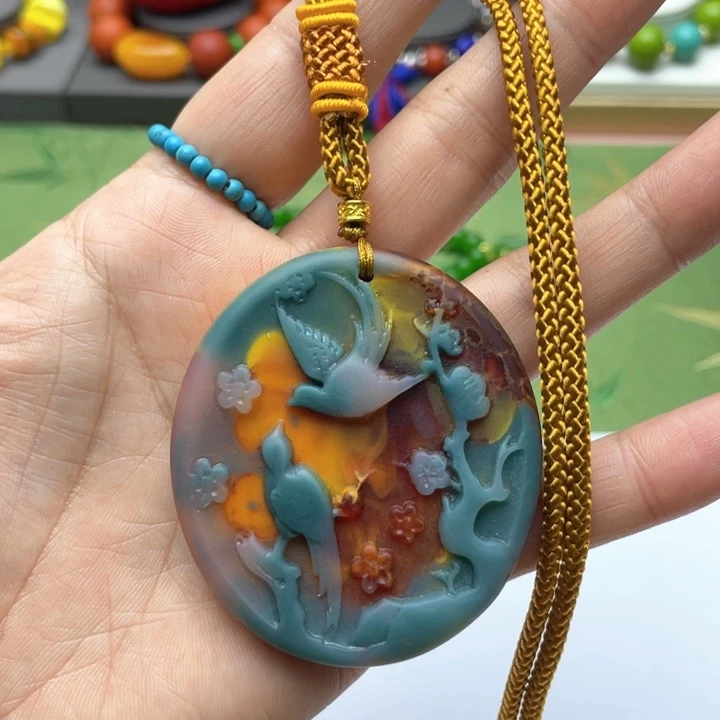 树脂制品20号雕刻吊坠