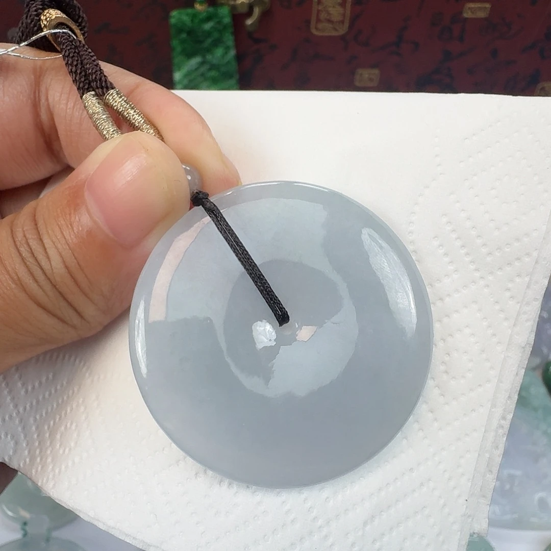 颈饰未镶嵌翡翠吊坠