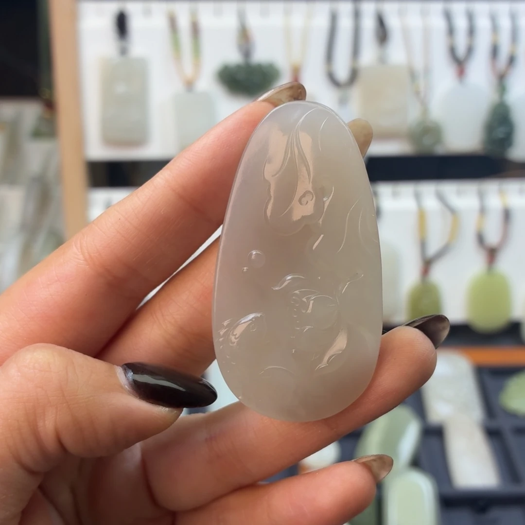 x***x和田玉未镶嵌颈饰