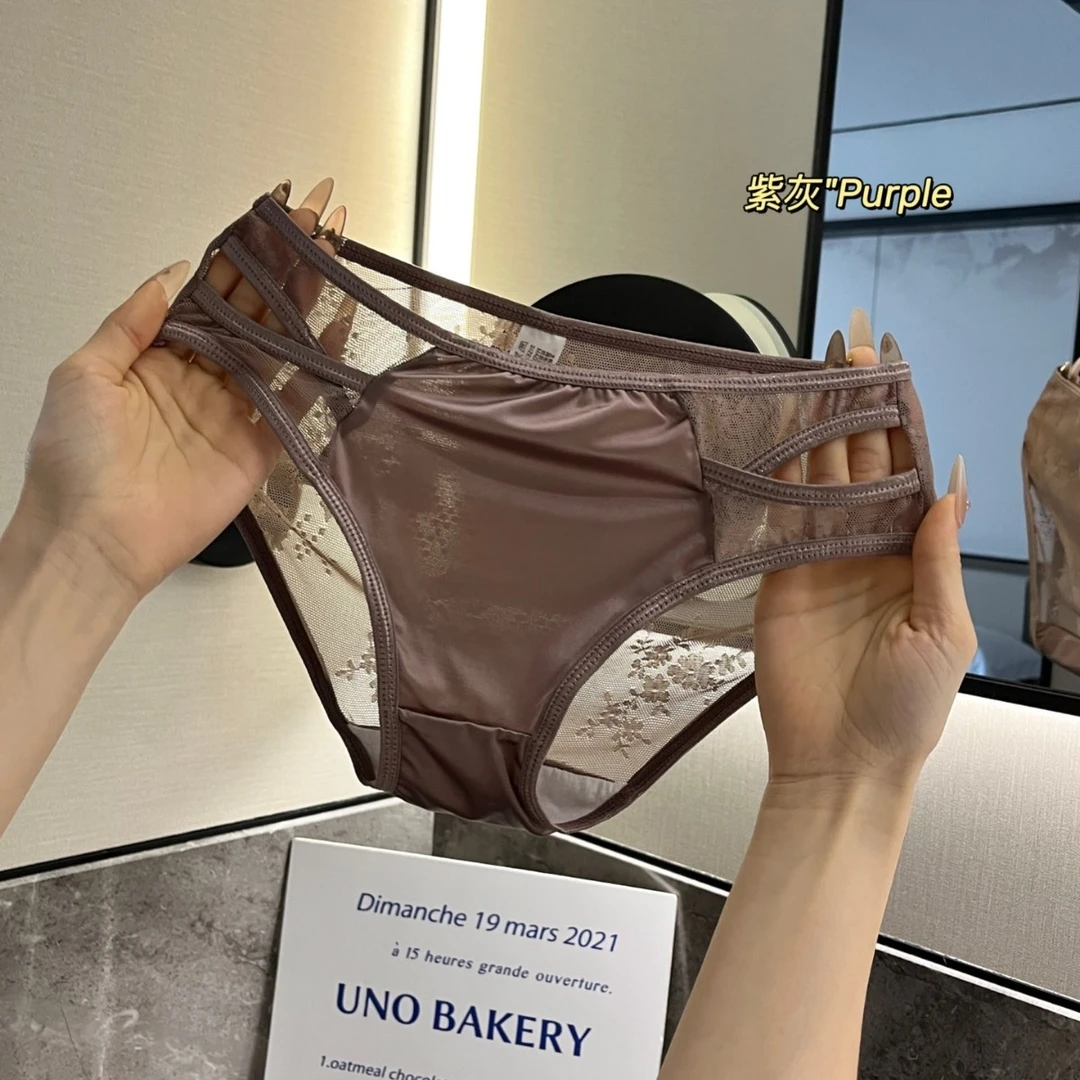法式缎面性感蕾丝镂空内裤女士半透明舒适透气中腰女三角裤