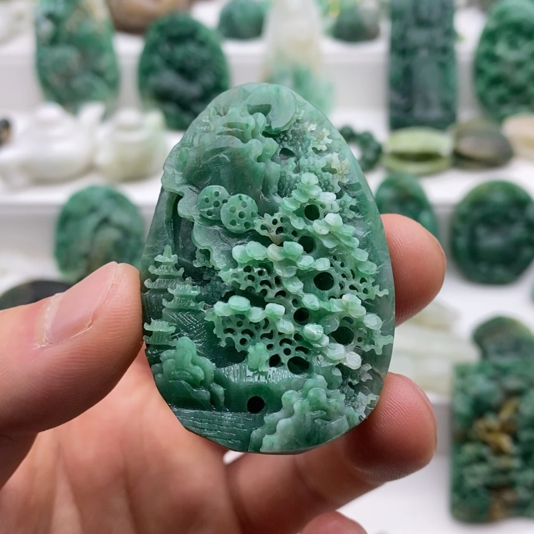 独山玉颈饰未镶嵌芸*