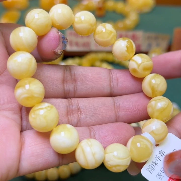 蜜蜡未镶嵌珠宝奇石