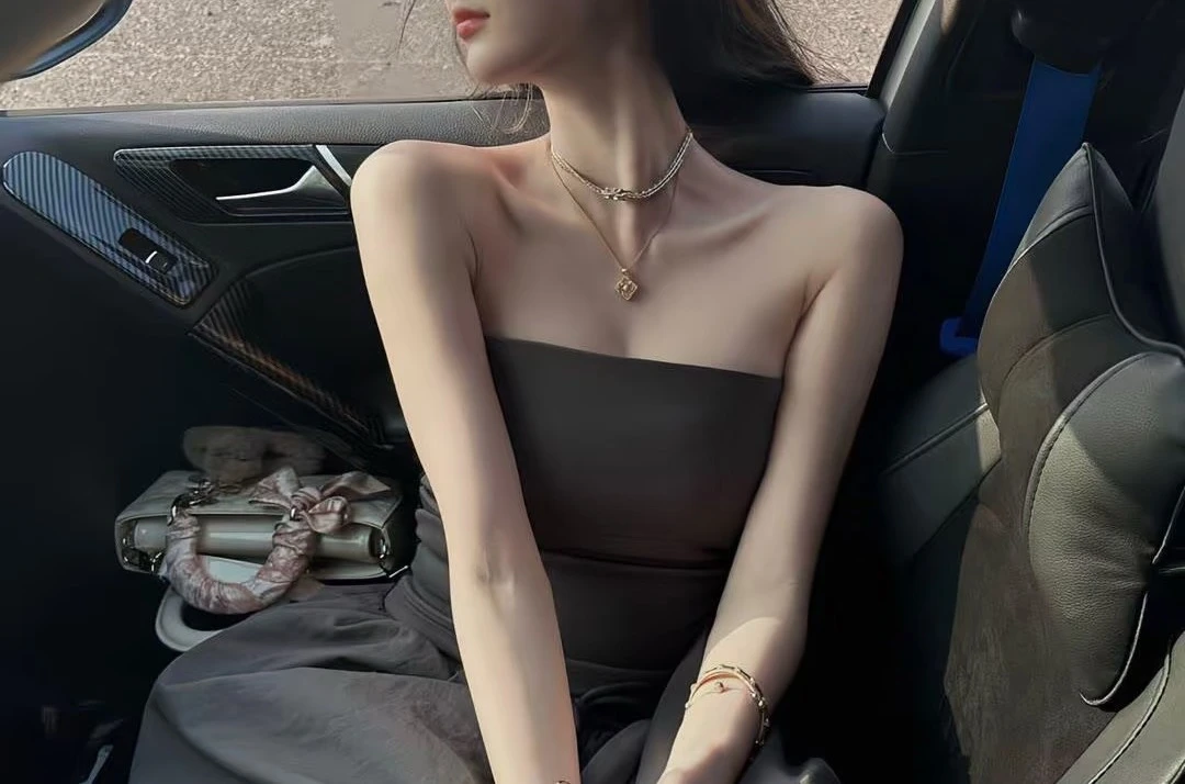 合金手镯 铜合金小众锆石手镯【手镯】INS轻奢风百搭气质时尚