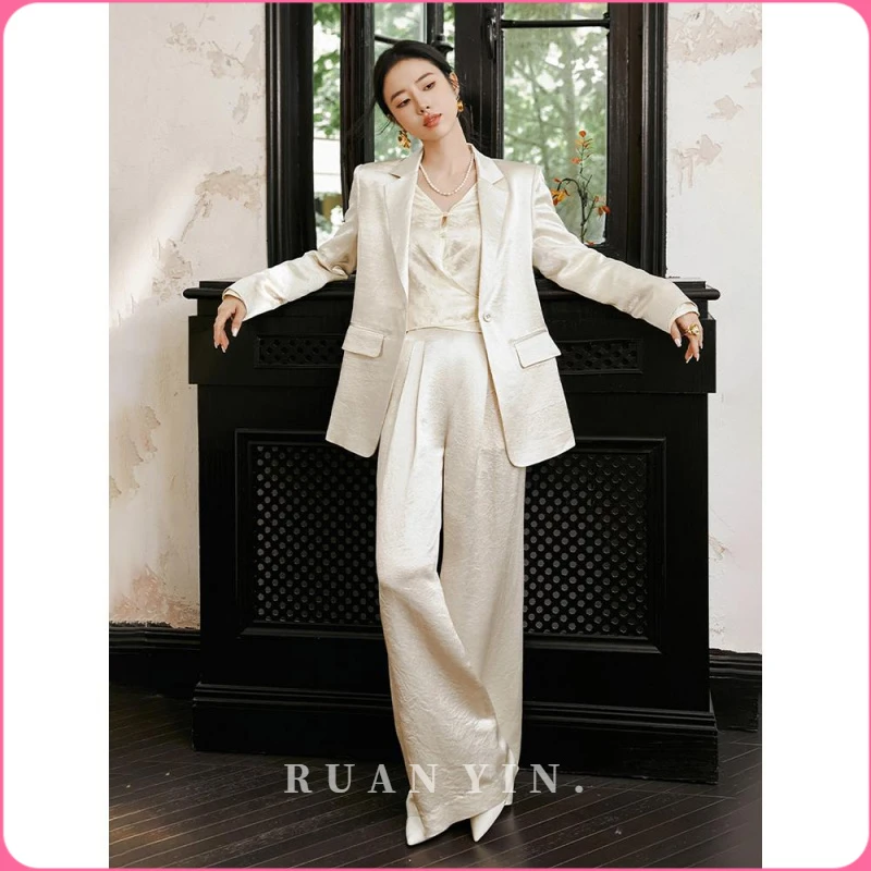RUAN YIN杏色西装套装醋酸缎面西装外套女轻奢国风提花西服直筒裤