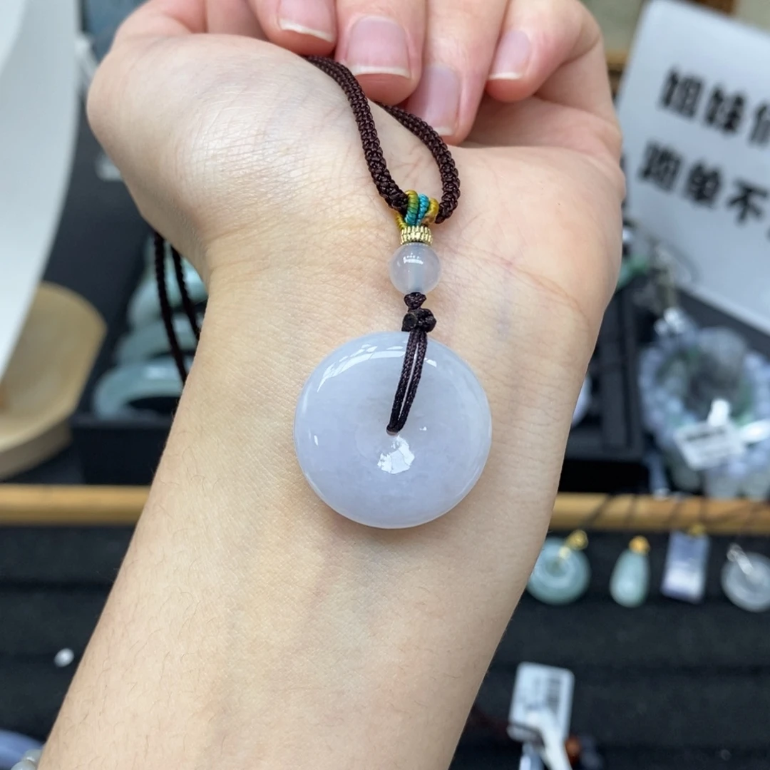颈饰未镶嵌翡翠吊坠