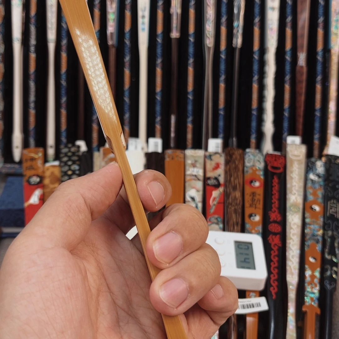 吐***牛扇子纯手工制作折扇