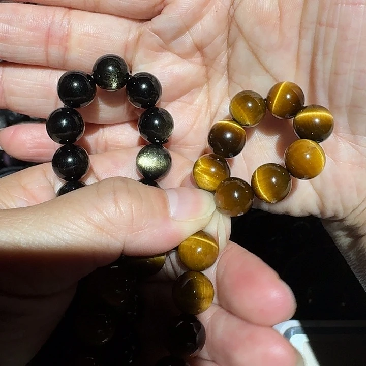 黑曜岩未镶嵌珠宝奇石