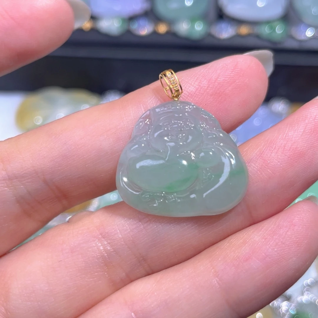 颈饰18K金镶嵌翡翠翡翠