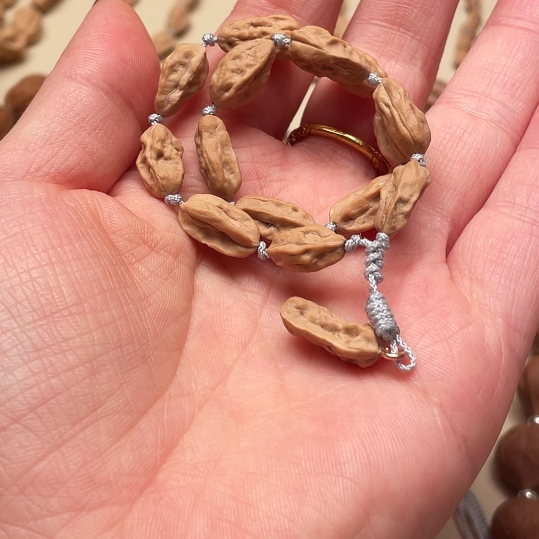 老***点手串桃核异形手串