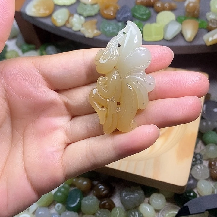 未镶嵌和田玉挂件
