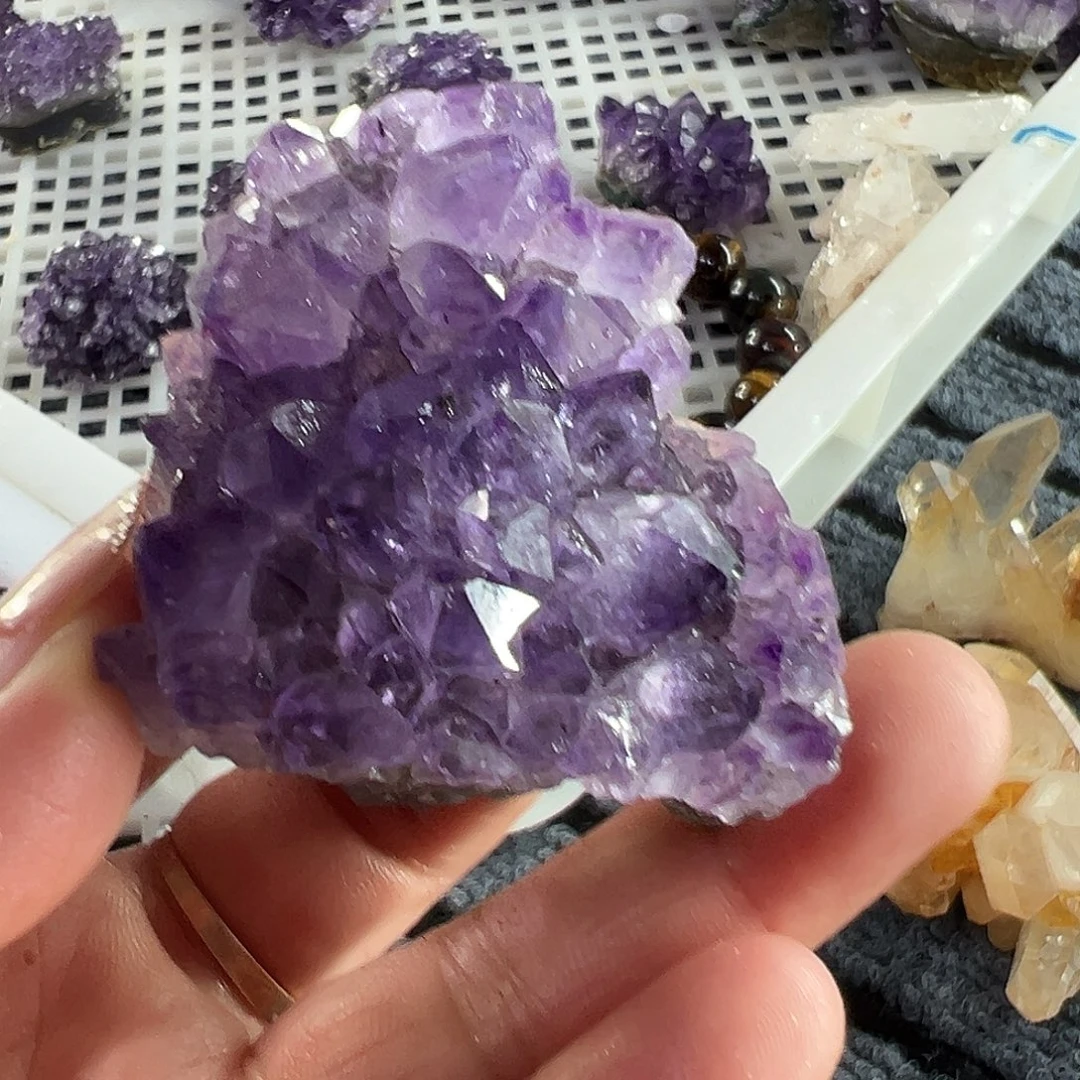 未镶嵌珠宝半成品水晶