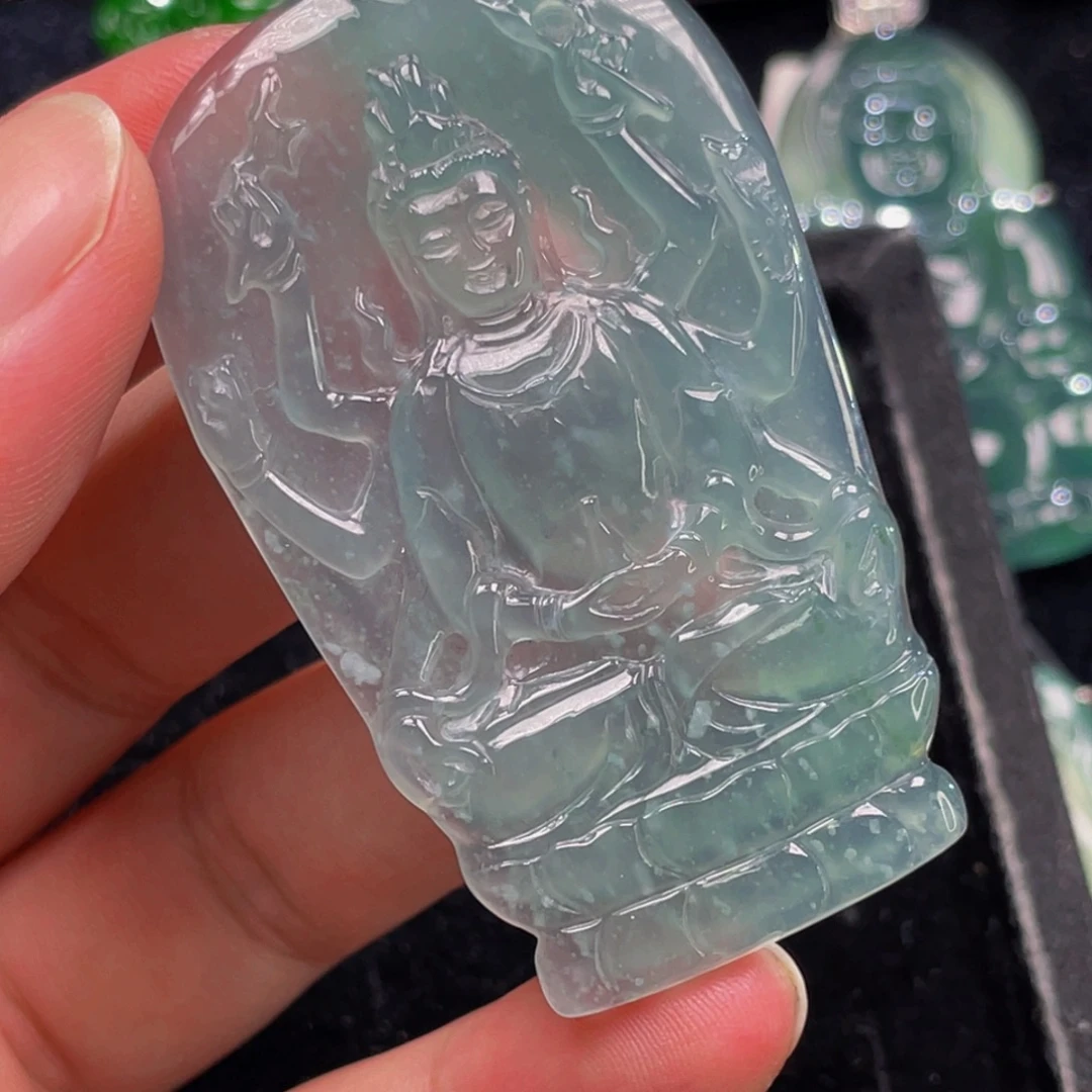 翡翠未镶嵌颈饰6，