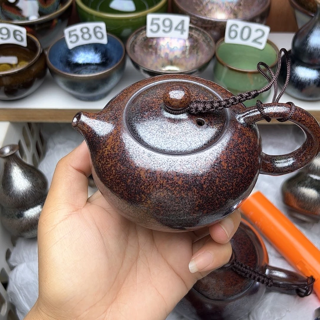 茶盏线*子您好陶瓷精彩演出