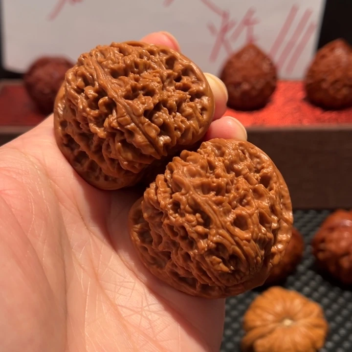 吊坠文玩核桃南疆石