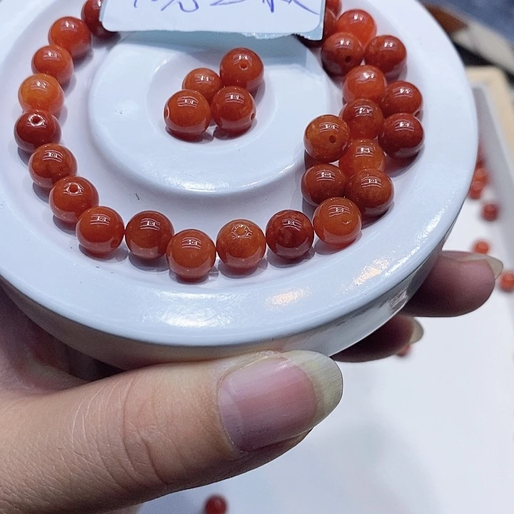 翡翠散珠冰红翡卡8