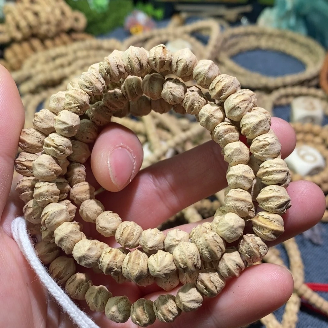 【闪购商品】柏香籽/百香籽吊坠9**电
