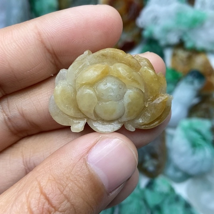 定制翡翠未镶嵌翡翠