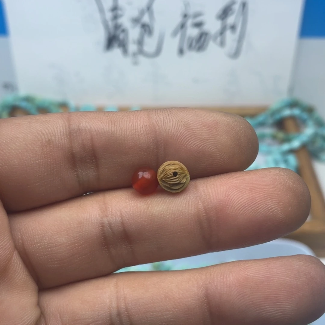 清***）南红玛瑙未镶嵌颈饰135