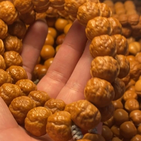 【闪购商品】手串猴头核桃@**斌产