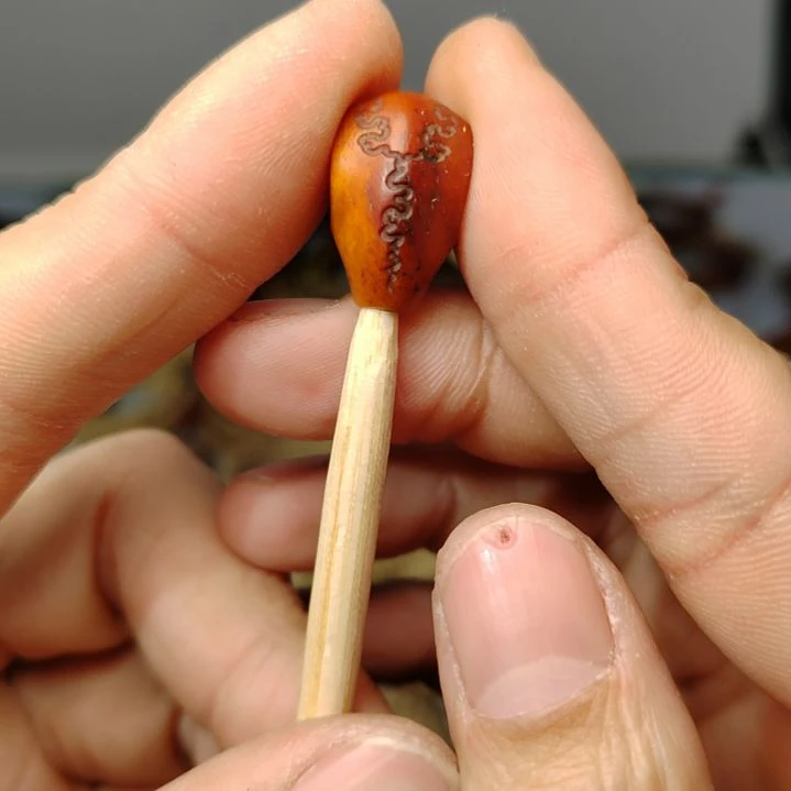 柏香籽/百香籽手串牦牛骨三通