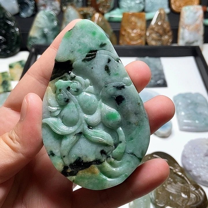 翡翠未镶嵌颈饰翡翠a货