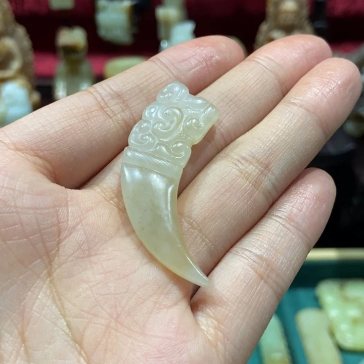 和田玉挂件未镶嵌蜡**忻