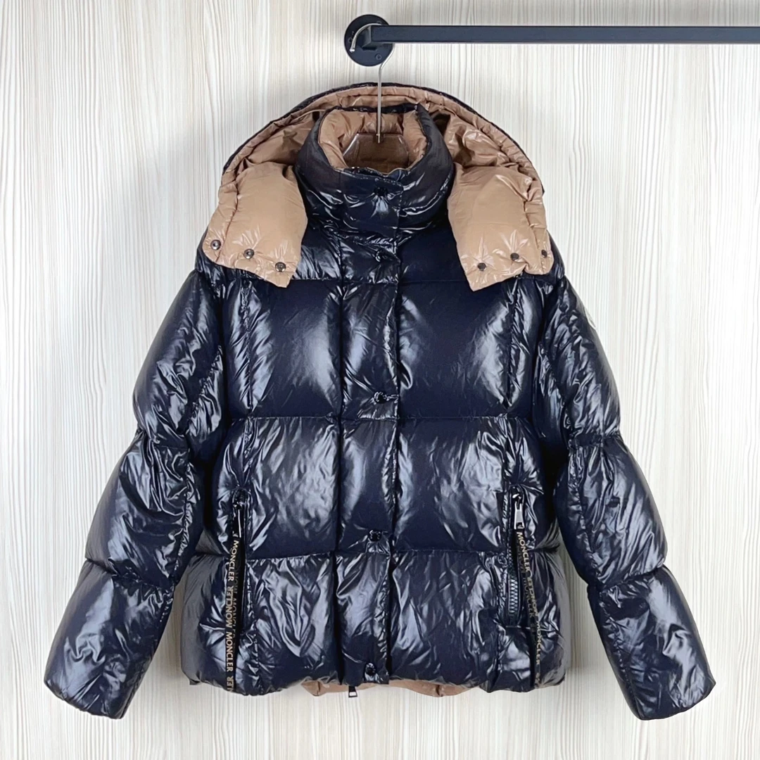 99新 MONCLER 羽绒服 尺码0 成色看直播GSS30270