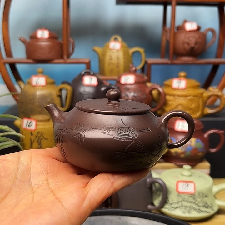 紫砂茶壶微瑕不带证书礼盒110cc