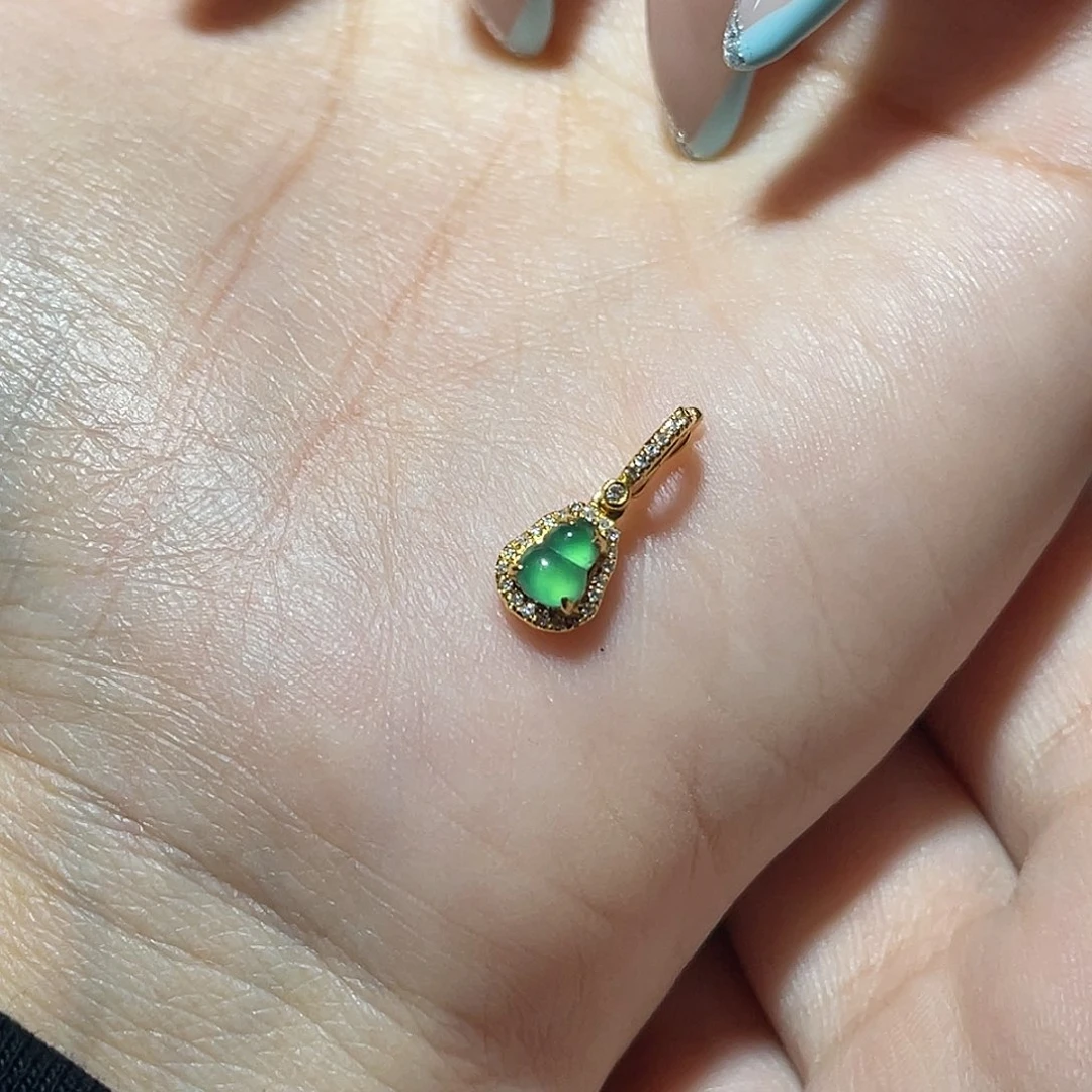 吊坠(不含链)18K金镶嵌翡翠