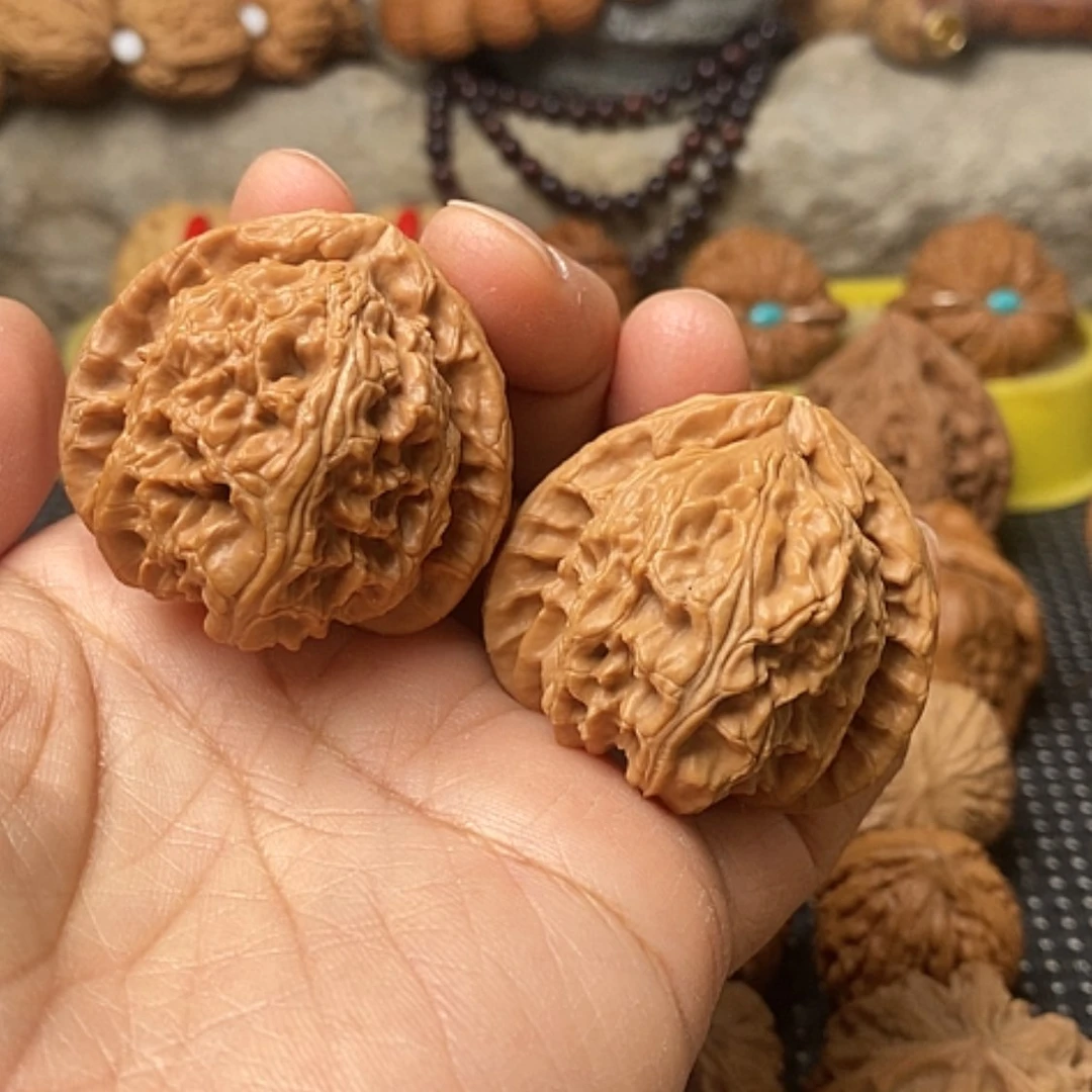 【闪购商品】把件文玩核桃三角桩三角白41