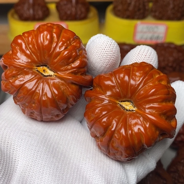 把件文玩核桃顺南瓜墩