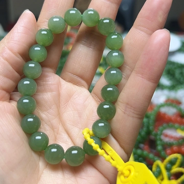 和田玉（碧玉）未镶嵌手链
