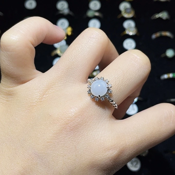 翡翠未镶嵌戒指戒指