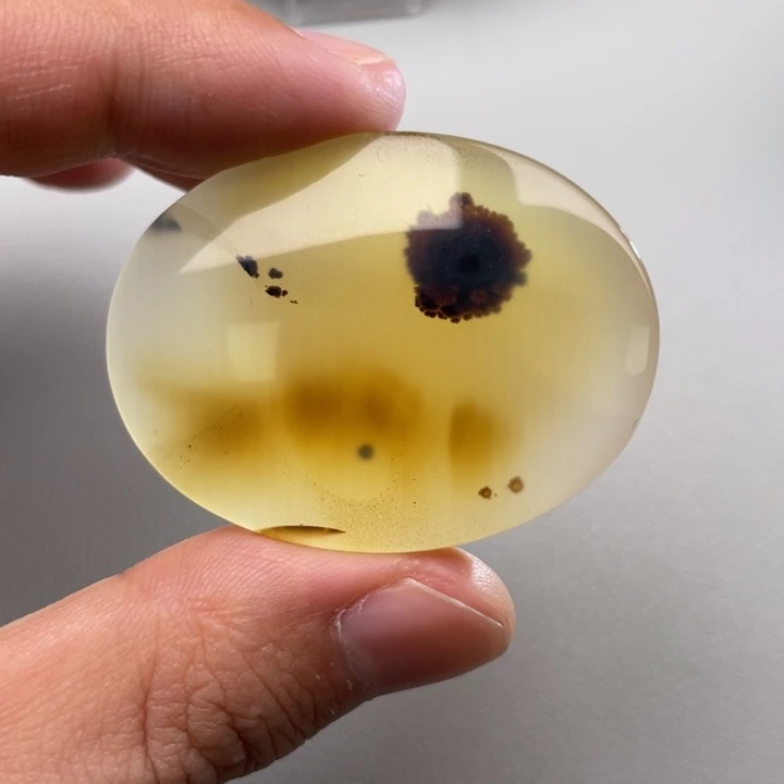 玛瑙/玉髓颈饰未镶嵌7****9