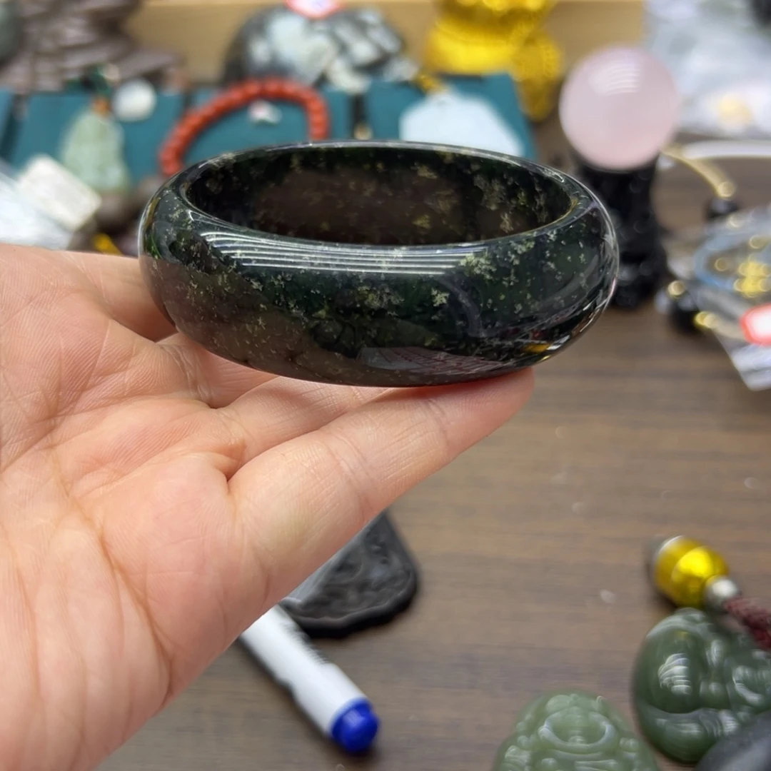 蛇纹石玉未镶嵌手镯61.8圈围53