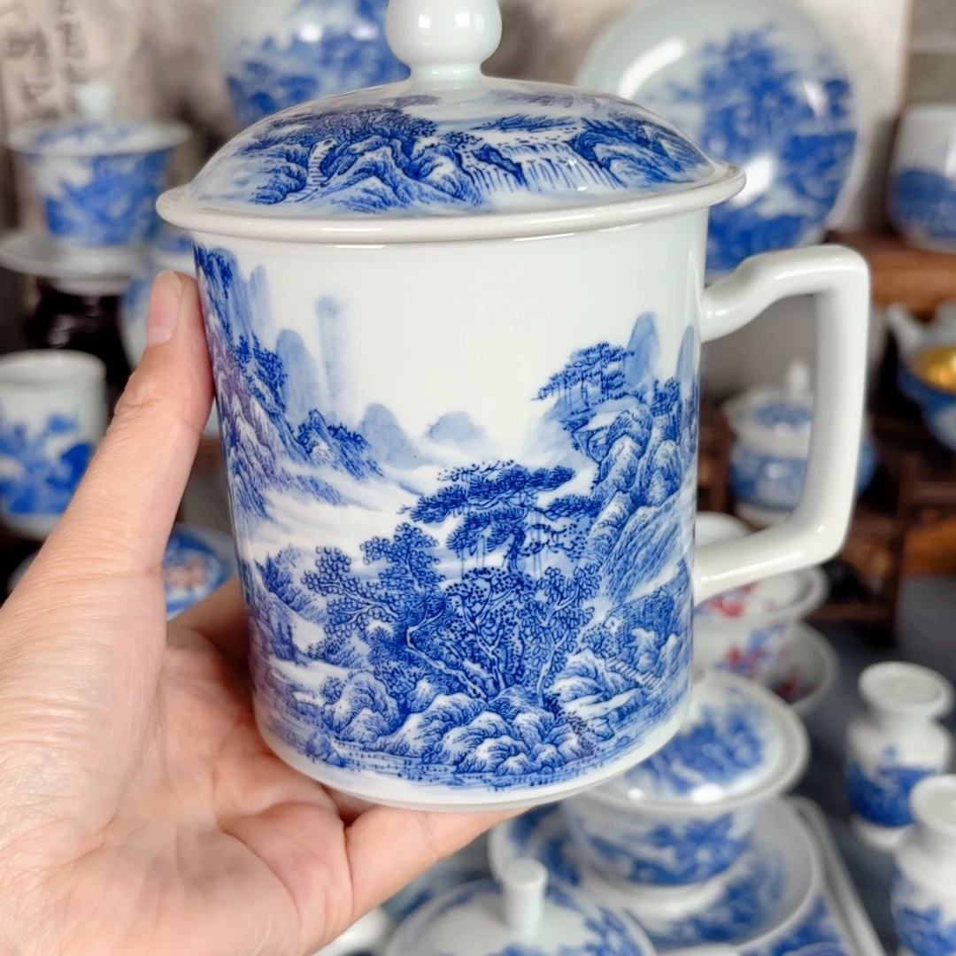 爱***.青花瓷器手绘作品陶瓷杯