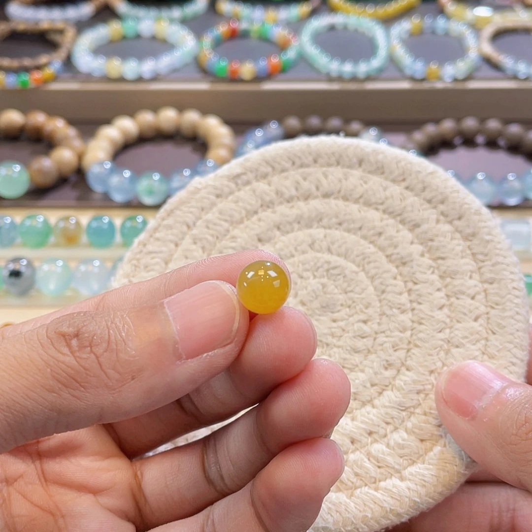 【闪购商品】颈饰未镶嵌翡翠鸡油黄