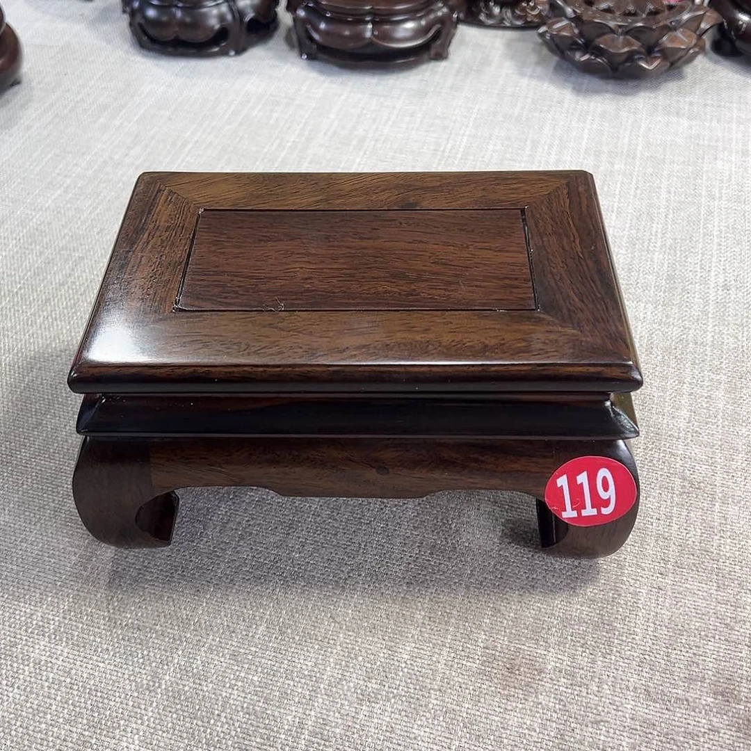 红木底座精雕工艺品