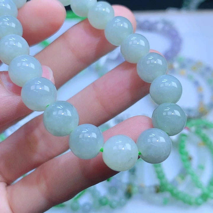 翡翠手链未镶嵌翡翠