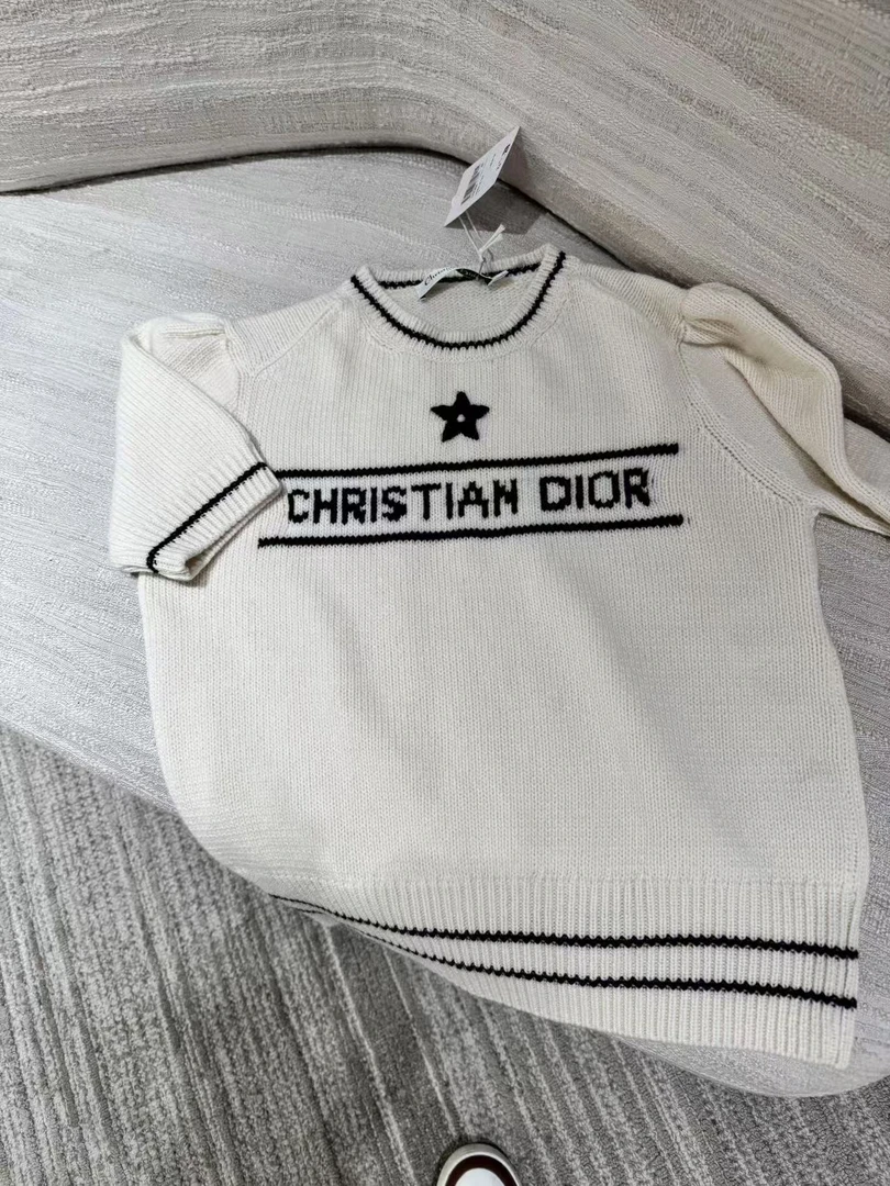未使用 DIOR/迪奥 dior白色针织衣