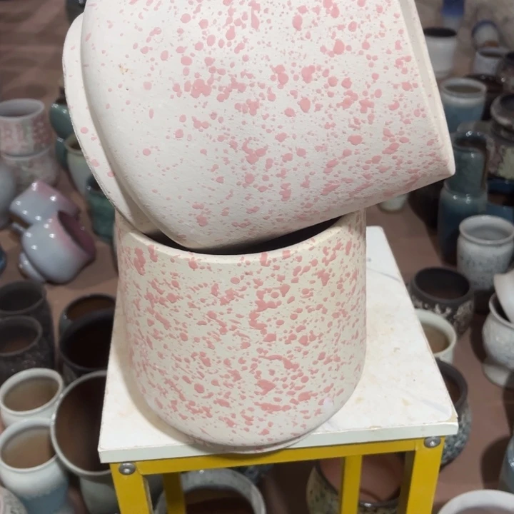 紫砂花盆口径19高度21两只正品