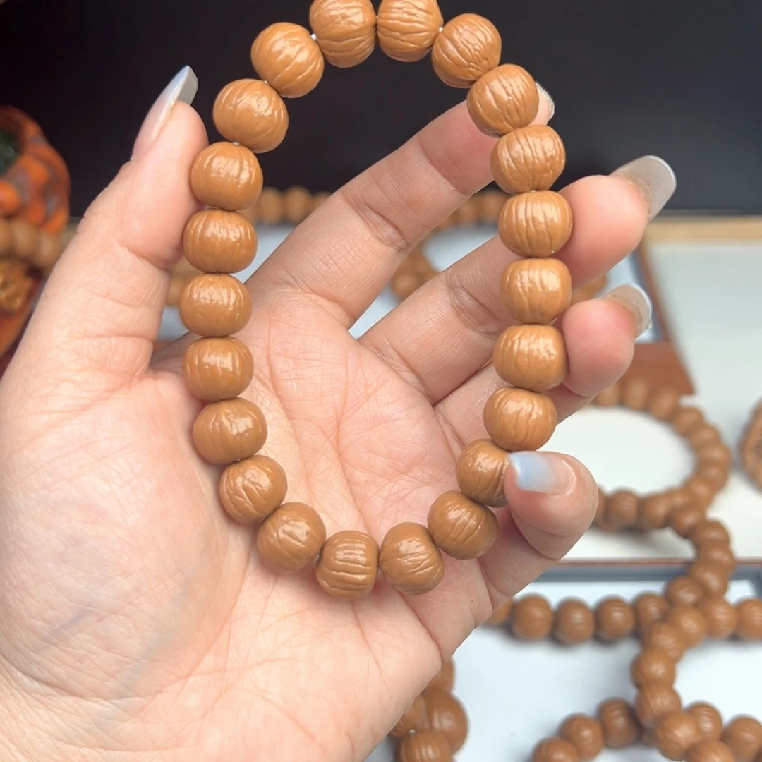 猴头核桃吊坠中***.南瓜