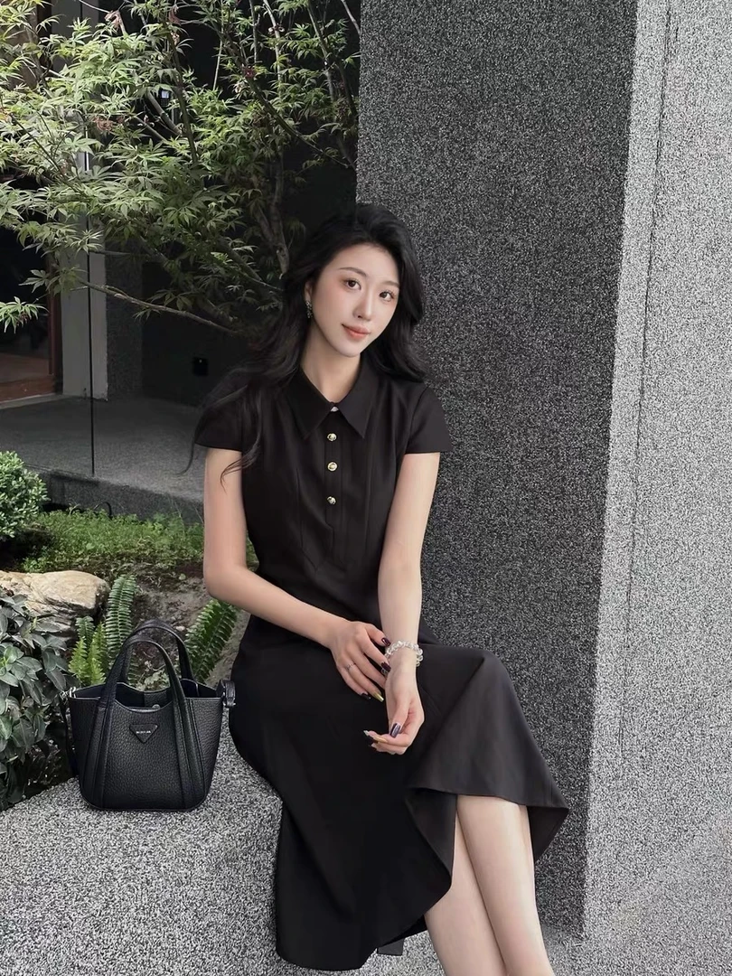 2025夏季新款法式绝美气质连衣裙女装休闲度假收腰长裙